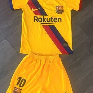 Nike Kids Messi 10 Soccer Jersey Set